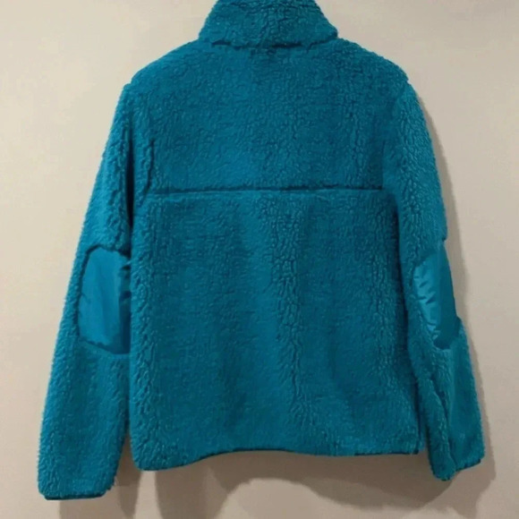 Toboggan Canadian Made Fleece Pullover Sweater - Picture 3 of 9